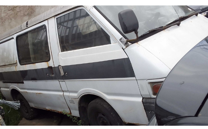 IMP/KIA BESTA 3V — foto 3 de 4